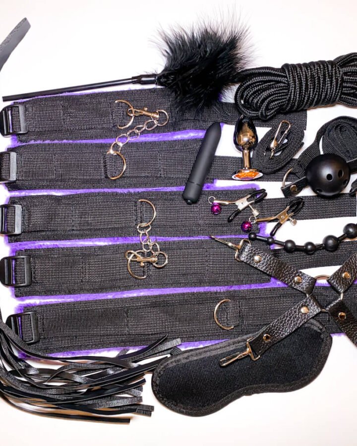 Nylon 13-piece BDSM Starter Kit - Purple & Black