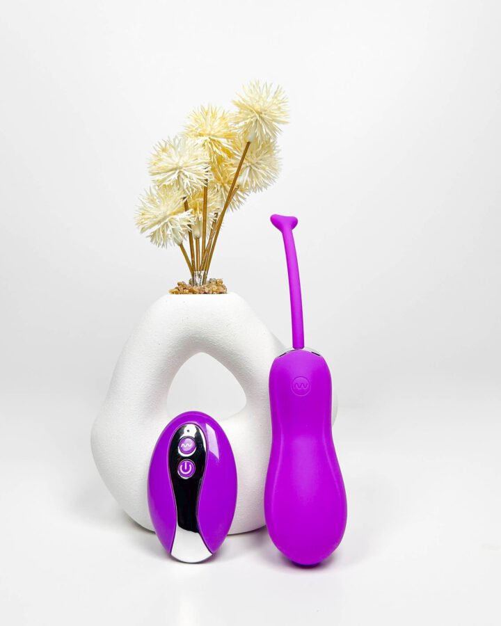 CurvePlay Insertable Remote Vibrator