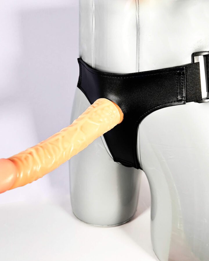 Lengthy Liberation Strap On Dildo (21cm/8.3Inch)