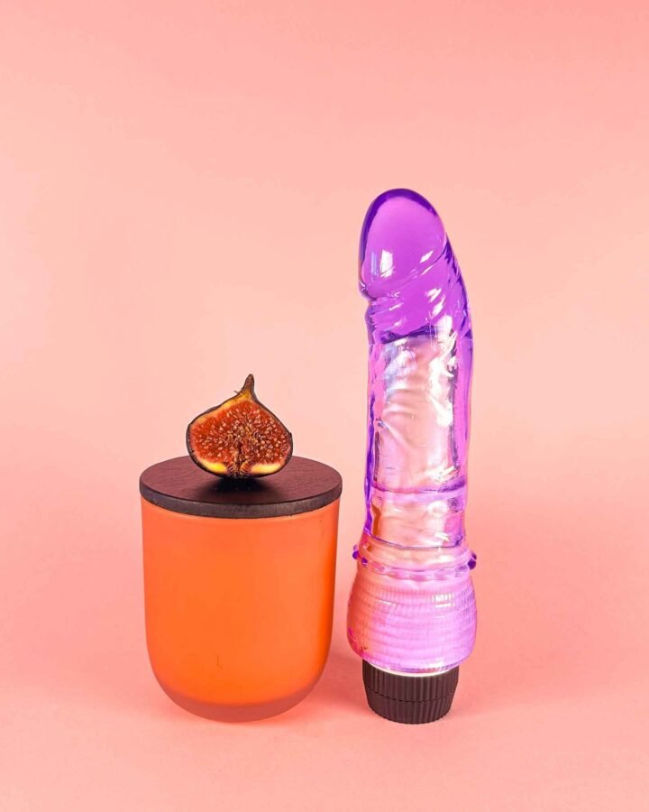 Orgasm Power Dildo Vibrator - 21cm/8.2 inches