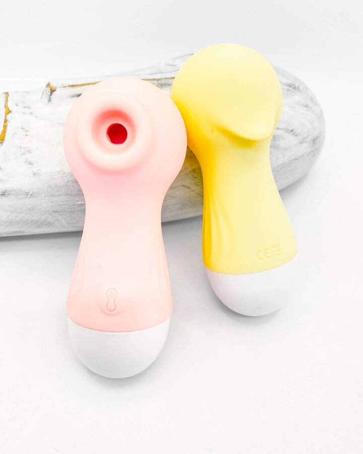 We Love Small Seahorse Sucking Vibrator
