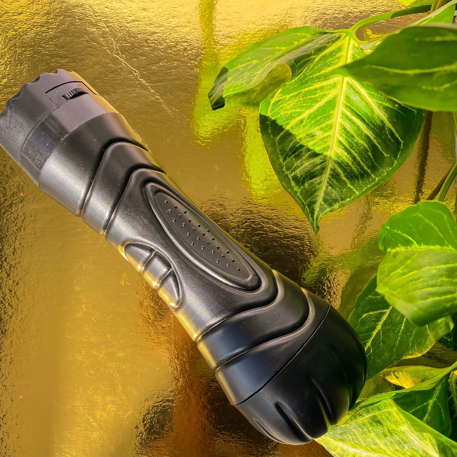 Vibrating Male Masturbator with Shell Casing - Mouth