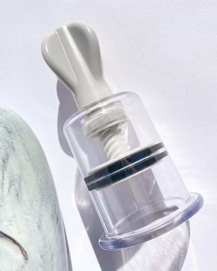 Easy Grip Nipple and Clit Suckers - Large
