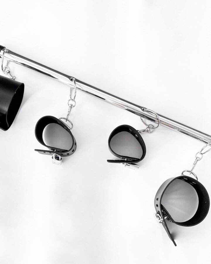 Secure Spread Ankle and Wrist Spreader Bar and Cuffs Set